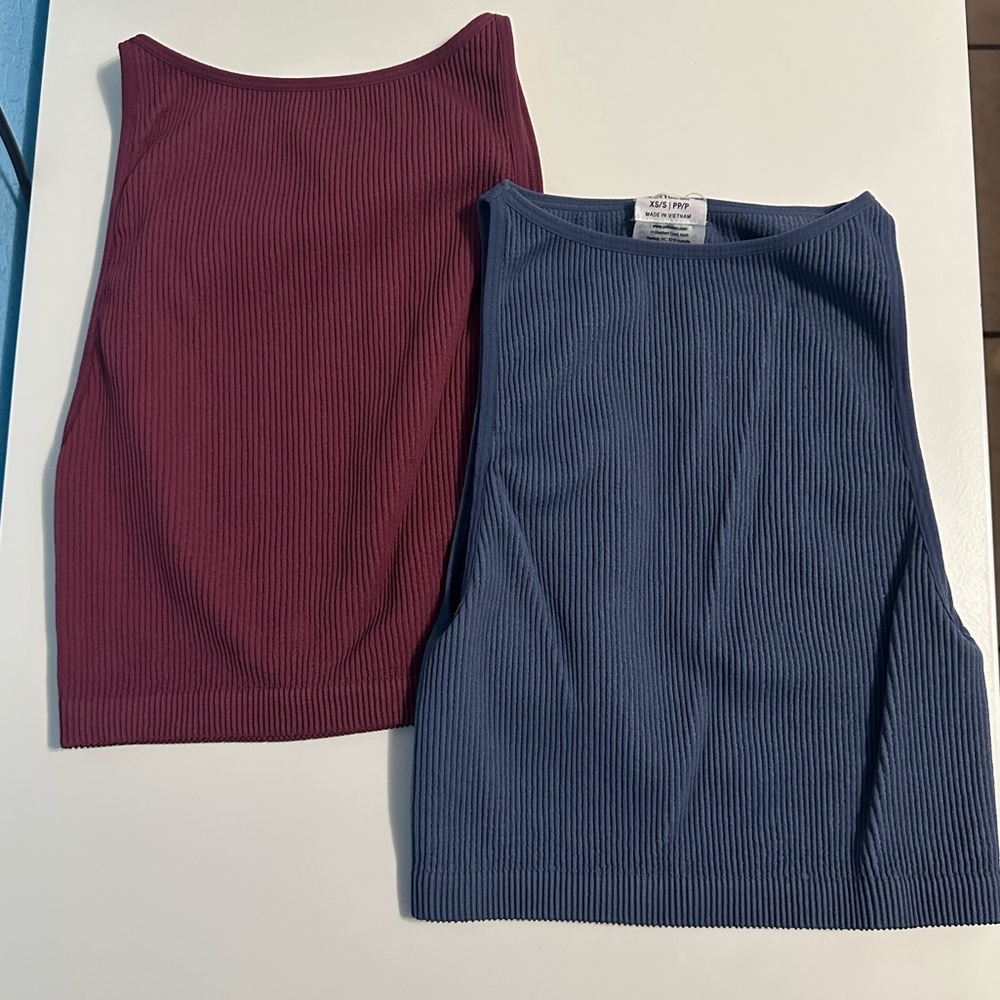Tank crop top cotton on XS 2 count like new